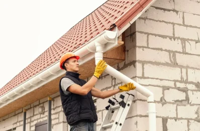 Pose et remplacement de gouttières à Faissault